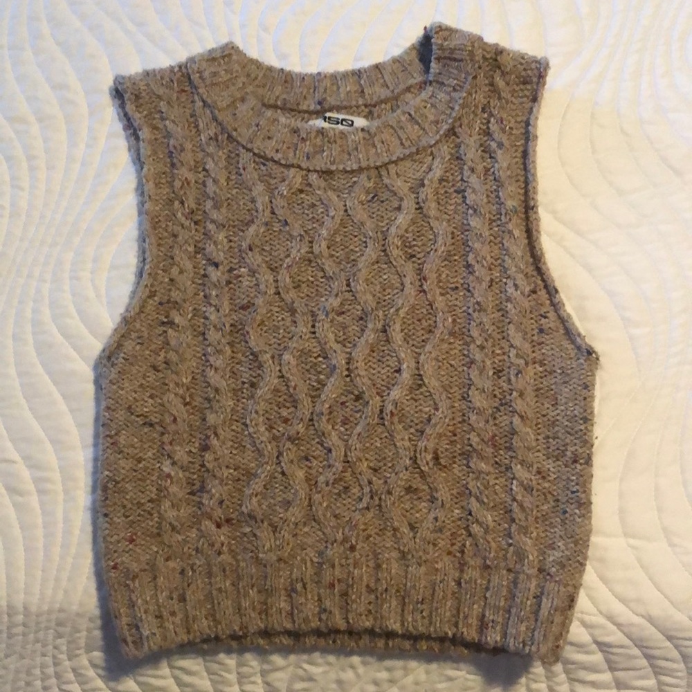 Tillys Sleeveless Wool Sweater material top.